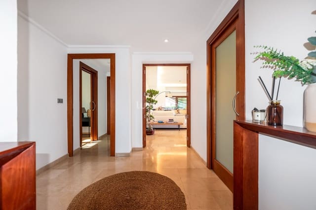 5 Zimmer Villa zu verkaufen in Benidorm mit Pool Garage - 1.700.000 € (Ref: 8828398)