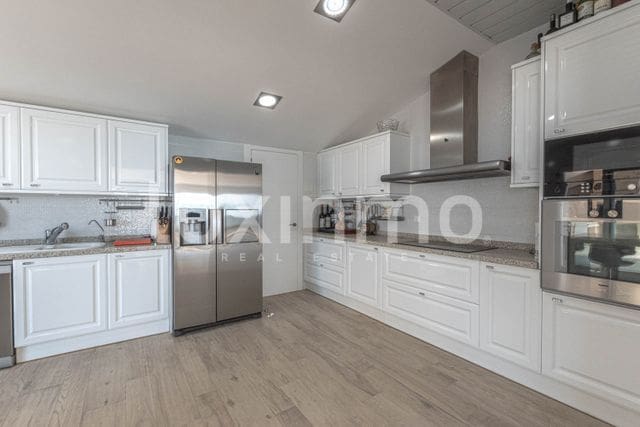 4 sypialnia Penthouse na sprzedaż w Altea z basenem garażem - 2 500 000 € (Ref: 8828413)