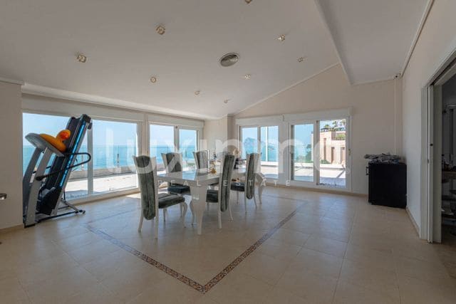4 sypialnia Penthouse na sprzedaż w Altea z basenem garażem - 2 500 000 € (Ref: 8828413)