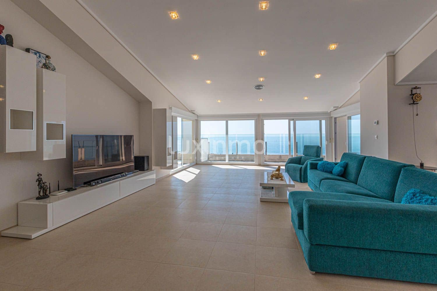 4 sypialnia Penthouse na sprzedaż w Altea z basenem garażem - 2 500 000 € (Ref: 8828413)
