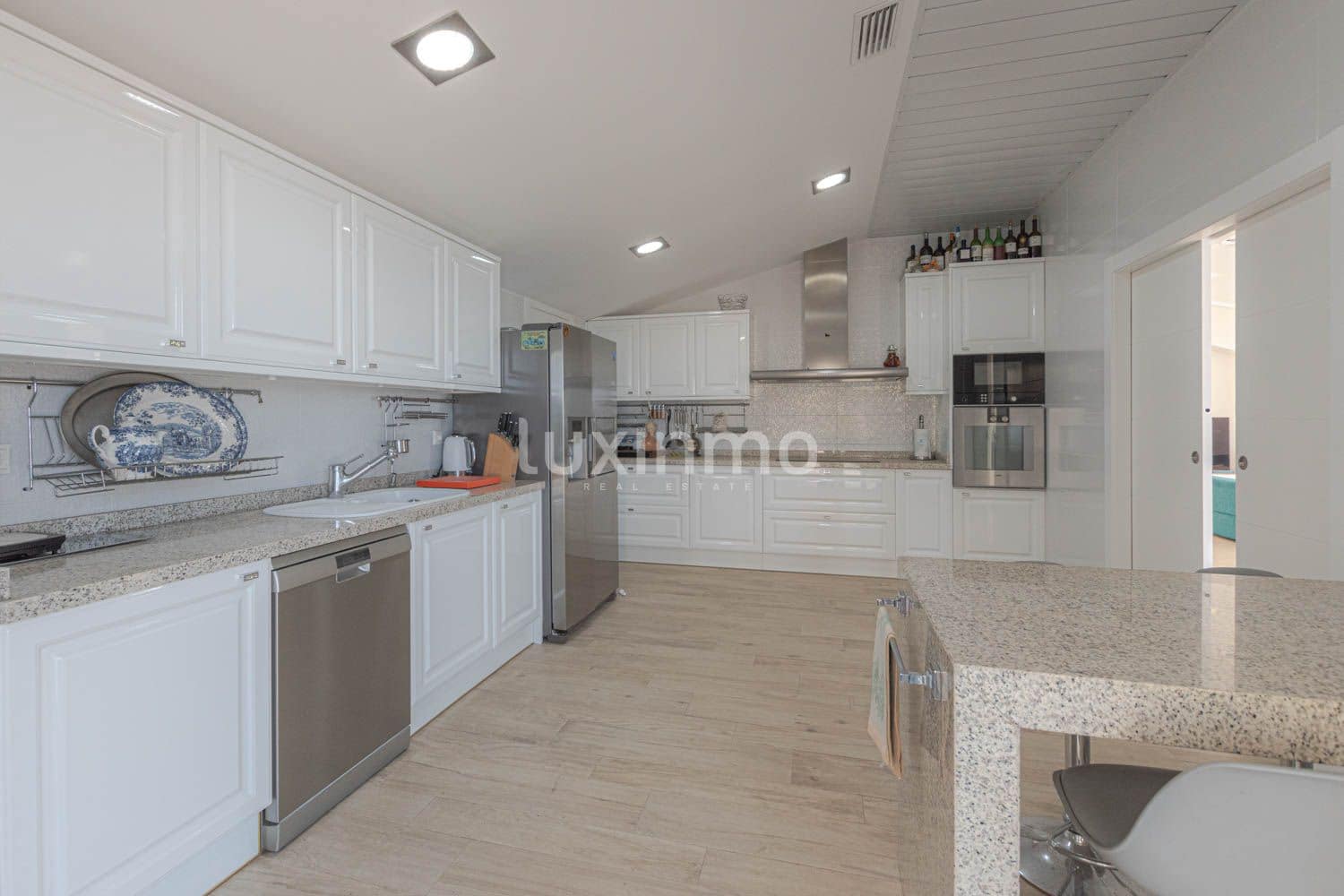 4 sypialnia Penthouse na sprzedaż w Altea z basenem garażem - 2 500 000 € (Ref: 8828413)