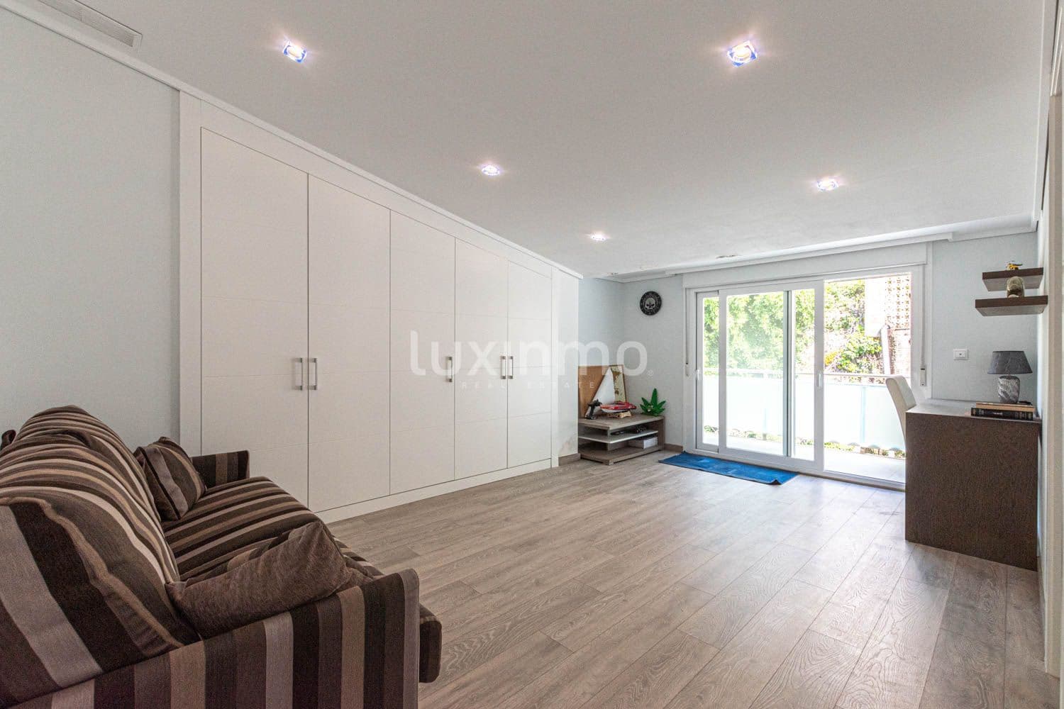 4 sypialnia Penthouse na sprzedaż w Altea z basenem garażem - 2 500 000 € (Ref: 8828413)