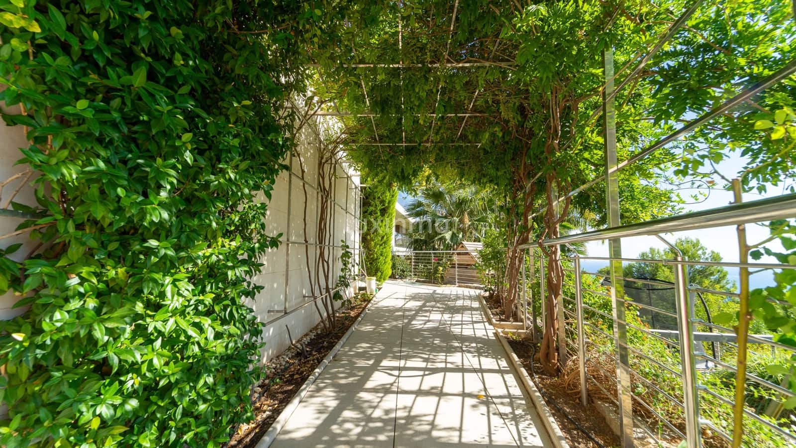 5 slaapkamer Villa te koop in Altea met zwembad garage - € 2.480.000 (Ref: 8828418)