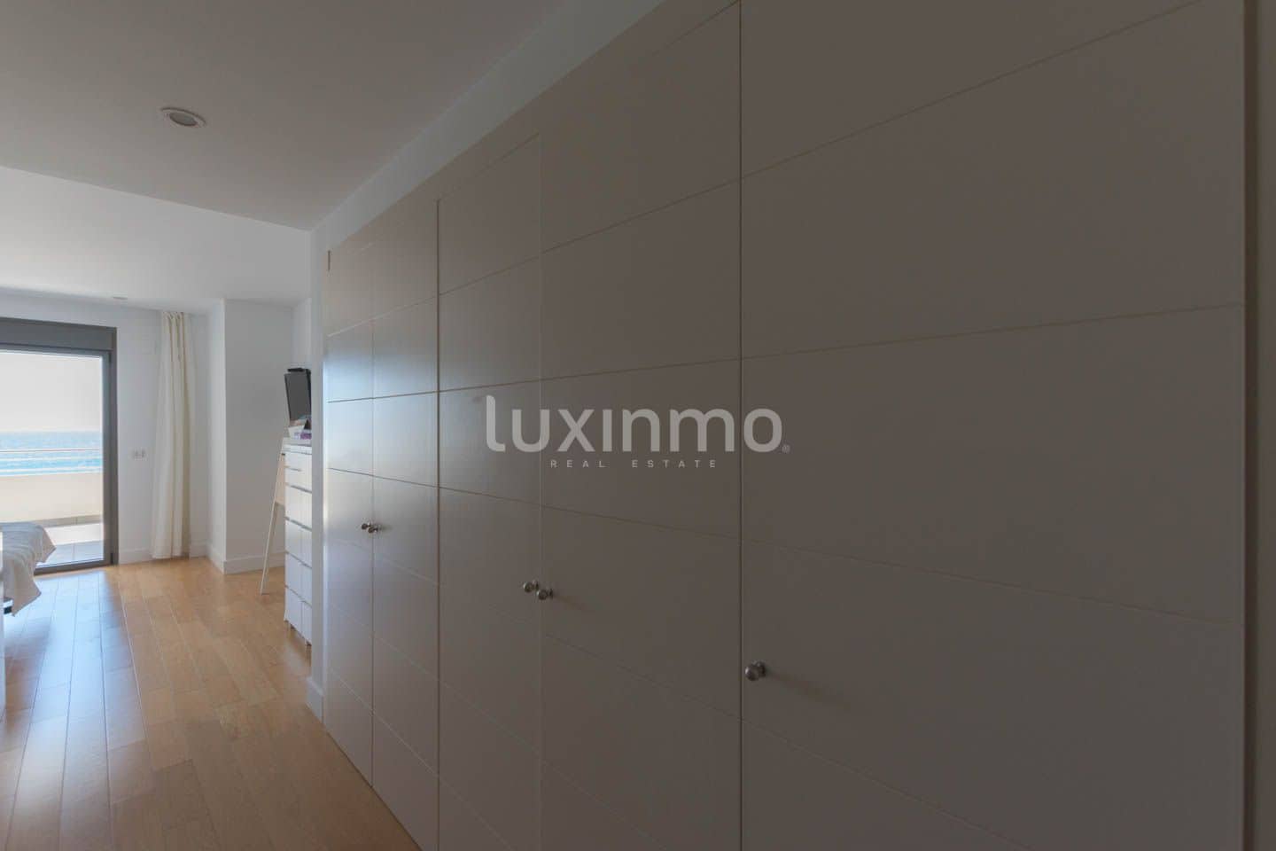 3 sypialnia Penthouse na sprzedaż w Altea z basenem garażem - 2 000 000 € (Ref: 8828447)