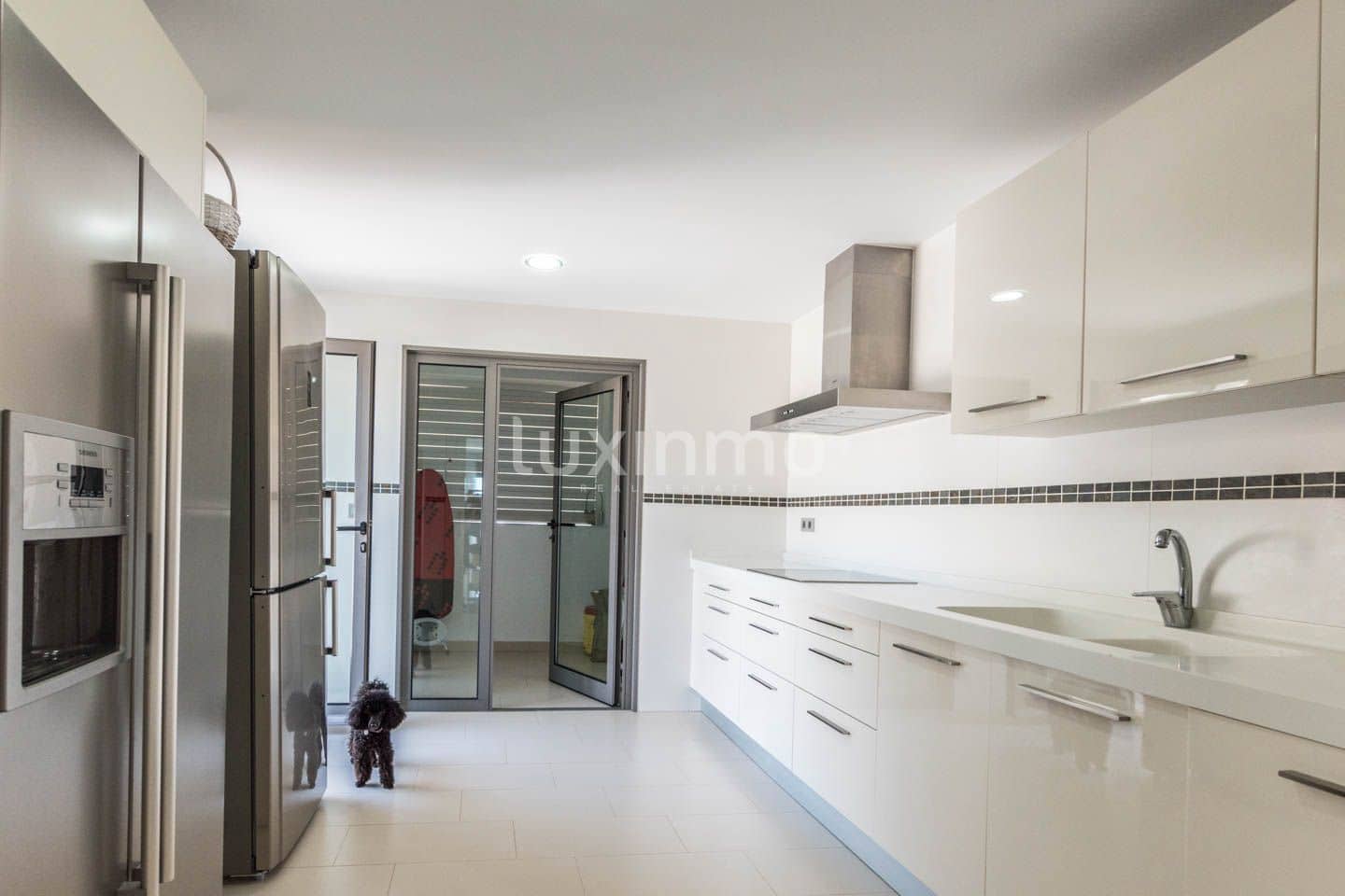 3 sypialnia Penthouse na sprzedaż w Altea z basenem garażem - 2 000 000 € (Ref: 8828447)