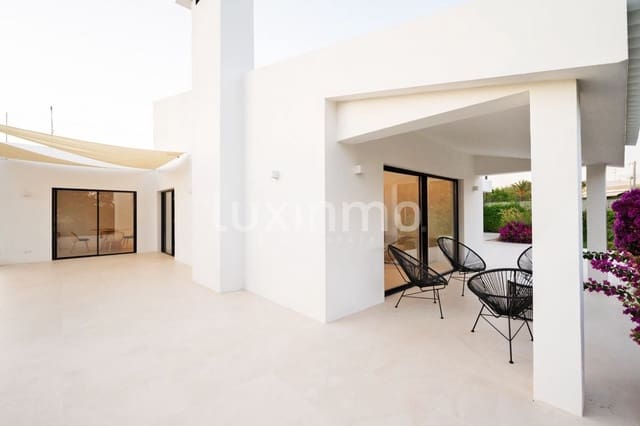 5 sovrum Villa till salu i Santa Eulalia / Santa Eularia med pool garage - 3 295 000 € (Ref: 8828449)
