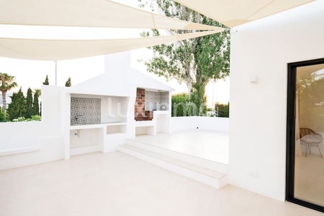 5 sovrum Villa till salu i Santa Eulalia / Santa Eularia med pool garage - 3 295 000 € (Ref: 8828449)