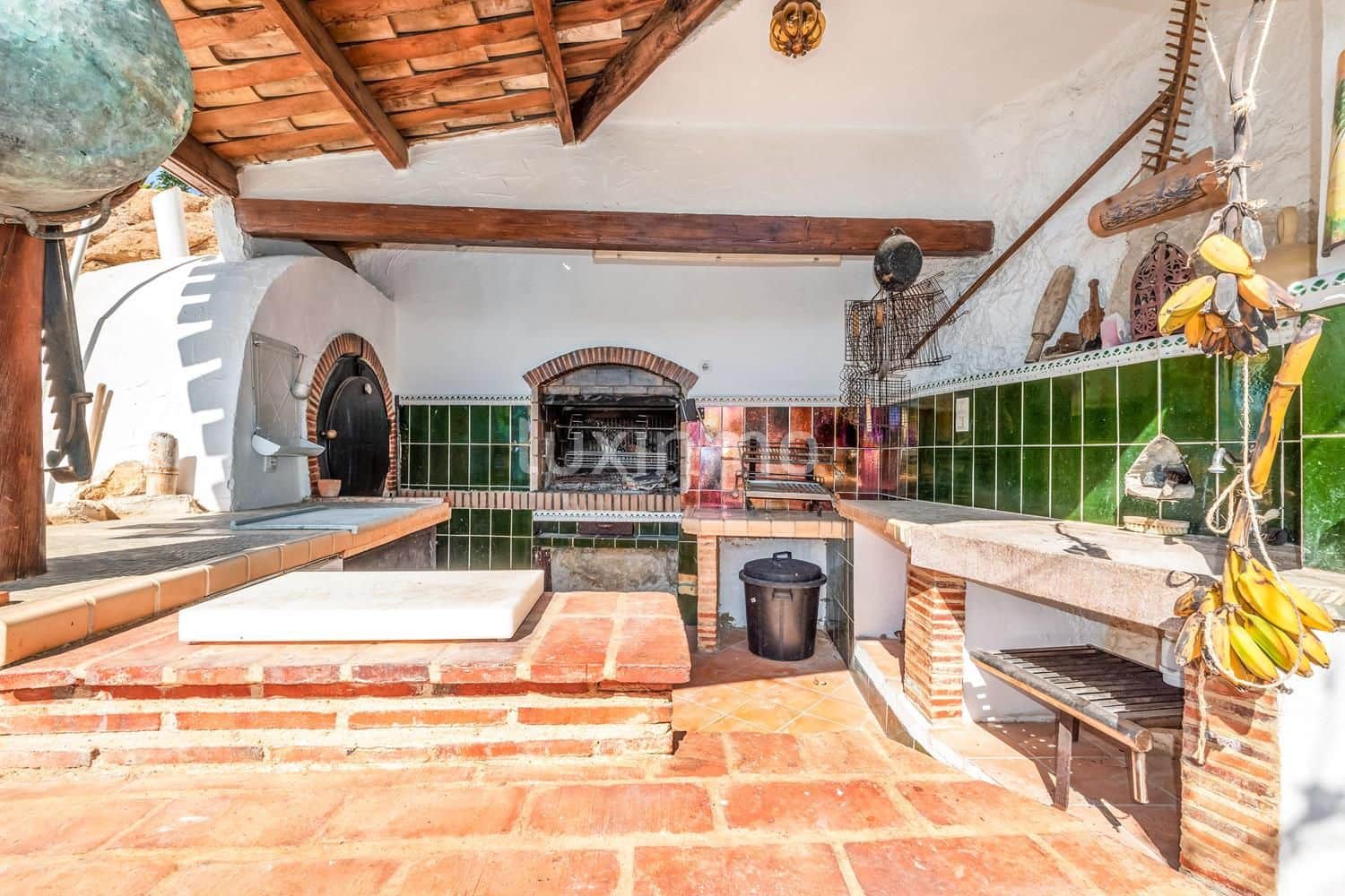 7 Zimmer Villa zu verkaufen in El Campello mit Pool Garage - 1.800.000 € (Ref: 8828453)