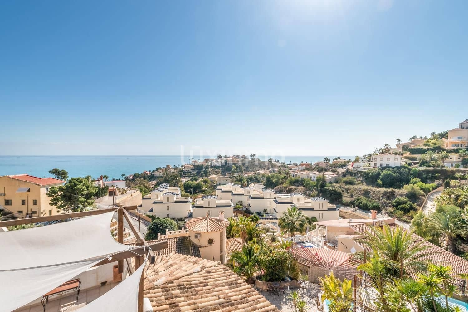 7 Zimmer Villa zu verkaufen in El Campello mit Pool Garage - 1.800.000 € (Ref: 8828453)