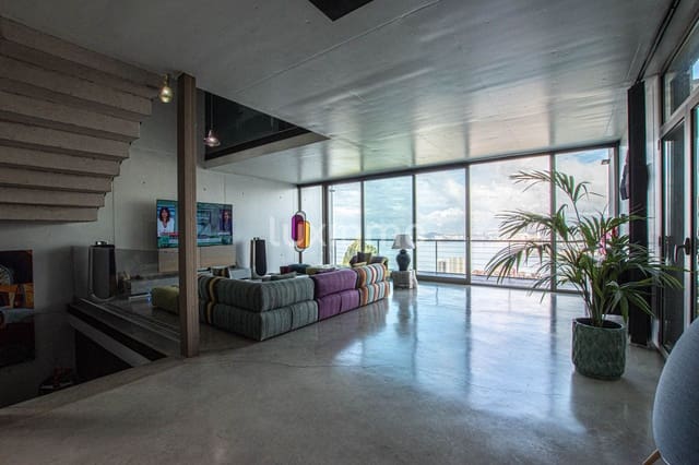 5 makuuhuone Huvila myytävänä paikassa Benidorm mukana uima-altaan 
autotalli - 4 000 000 € (Ref: 8828463)