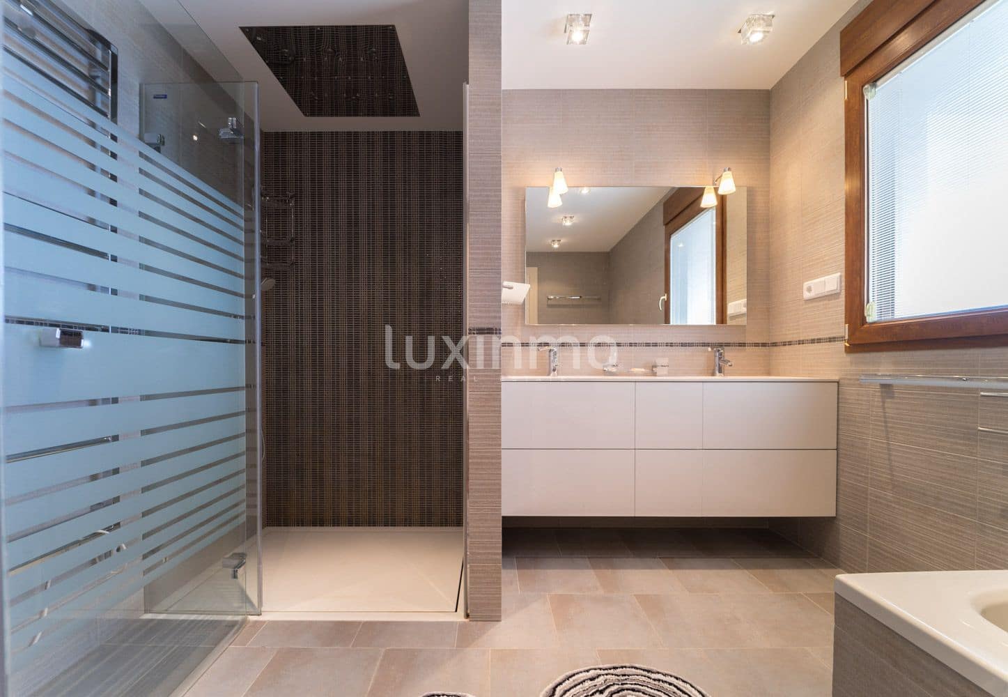 7 makuuhuone Huvila myytävänä paikassa Altea mukana uima-altaan 
autotalli - 4 000 000 € (Ref: 8828465)