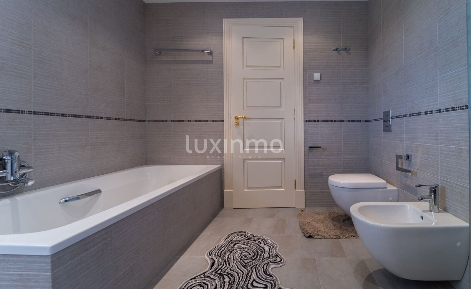 7 makuuhuone Huvila myytävänä paikassa Altea mukana uima-altaan 
autotalli - 4 000 000 € (Ref: 8828465)