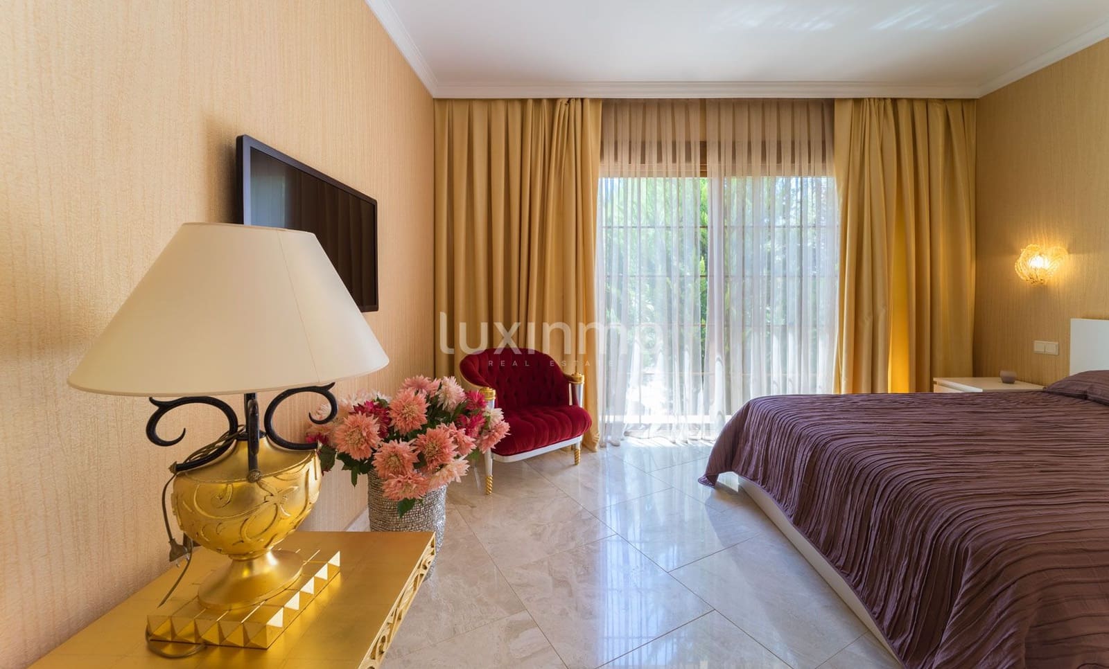 7 makuuhuone Huvila myytävänä paikassa Altea mukana uima-altaan 
autotalli - 4 000 000 € (Ref: 8828465)