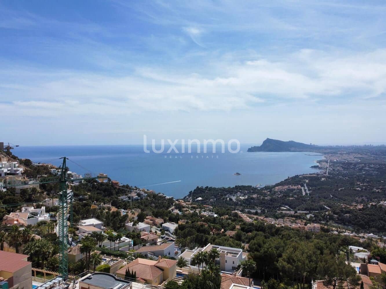 Rakentamaton maa myytävänä paikassa Altea - 1 950 000 € (Ref: 8829119)