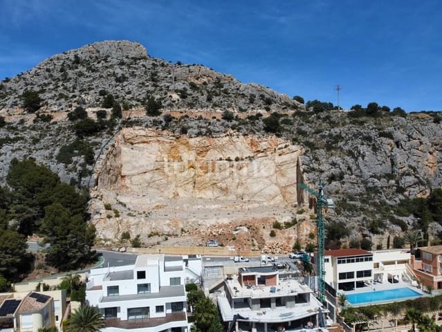 Rakentamaton maa myytävänä paikassa Altea - 1 950 000 € (Ref: 8829119)