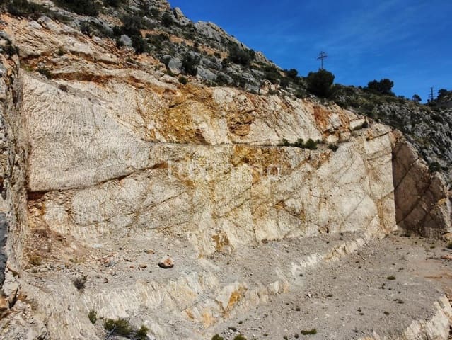 Rakentamaton maa myytävänä paikassa Altea - 1 950 000 € (Ref: 8829119)