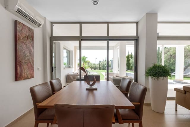 5 Zimmer Villa zu verkaufen in Altea mit Pool - 1.150.000 € (Ref: 8829132)