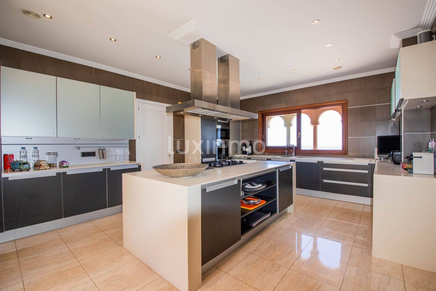 10 slaapkamer Villa te koop in Javea / Xabia met zwembad garage - € 7.850.000 (Ref: 8829147)