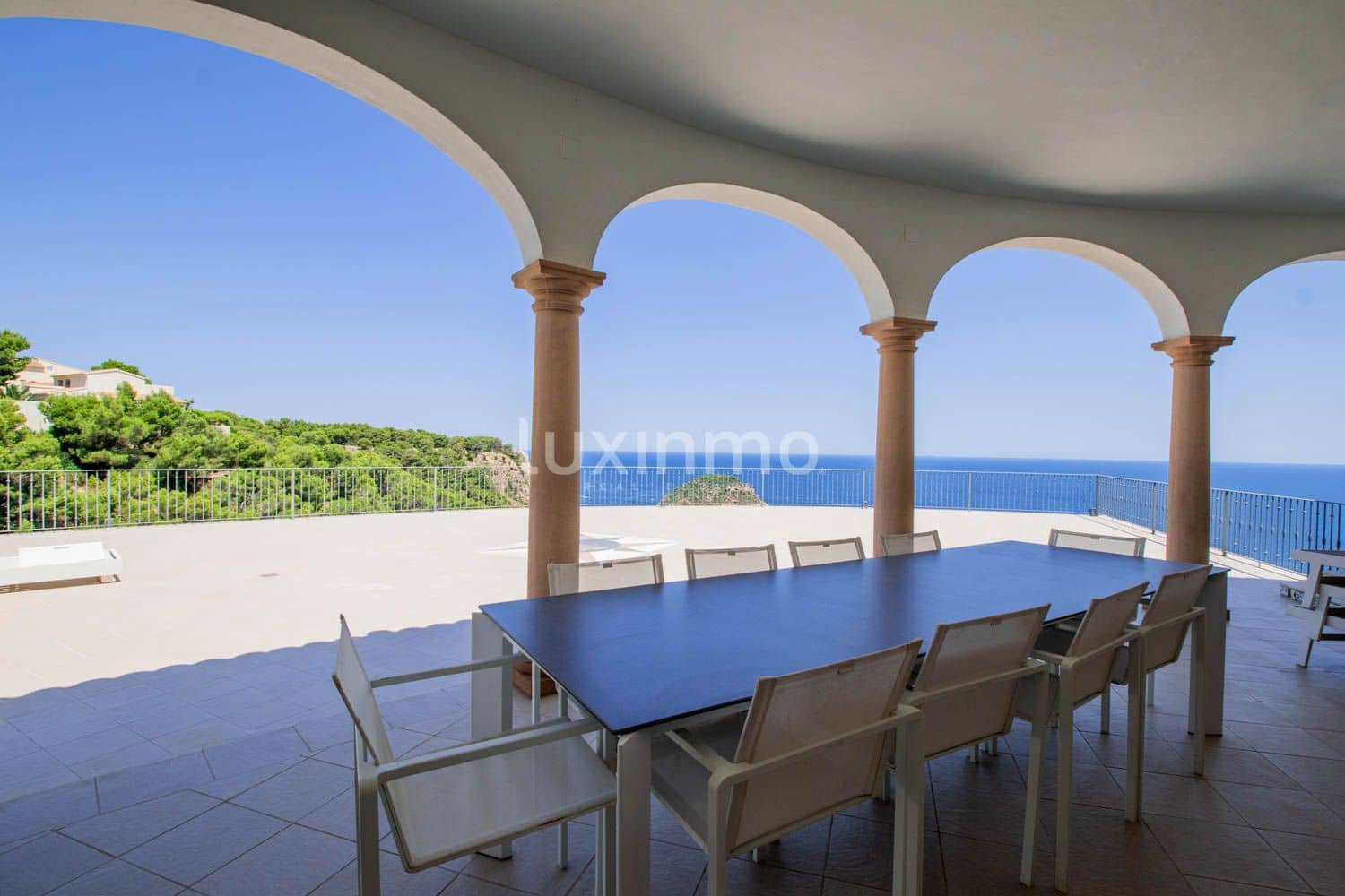 10 slaapkamer Villa te koop in Javea / Xabia met zwembad garage - € 7.850.000 (Ref: 8829147)