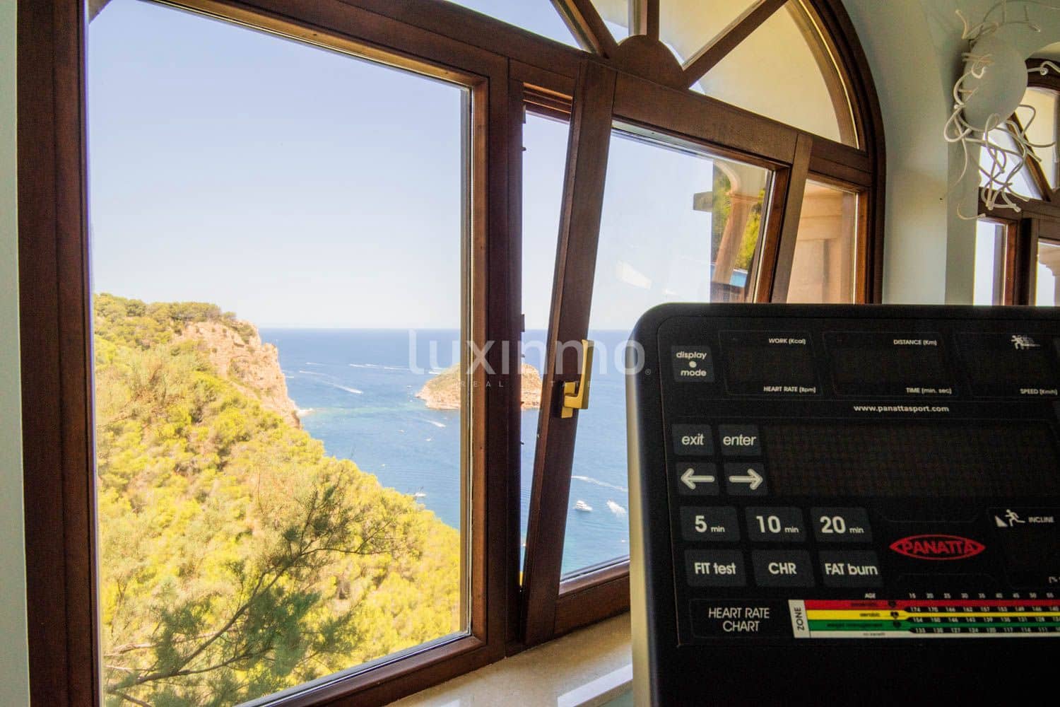 10 slaapkamer Villa te koop in Javea / Xabia met zwembad garage - € 7.850.000 (Ref: 8829147)