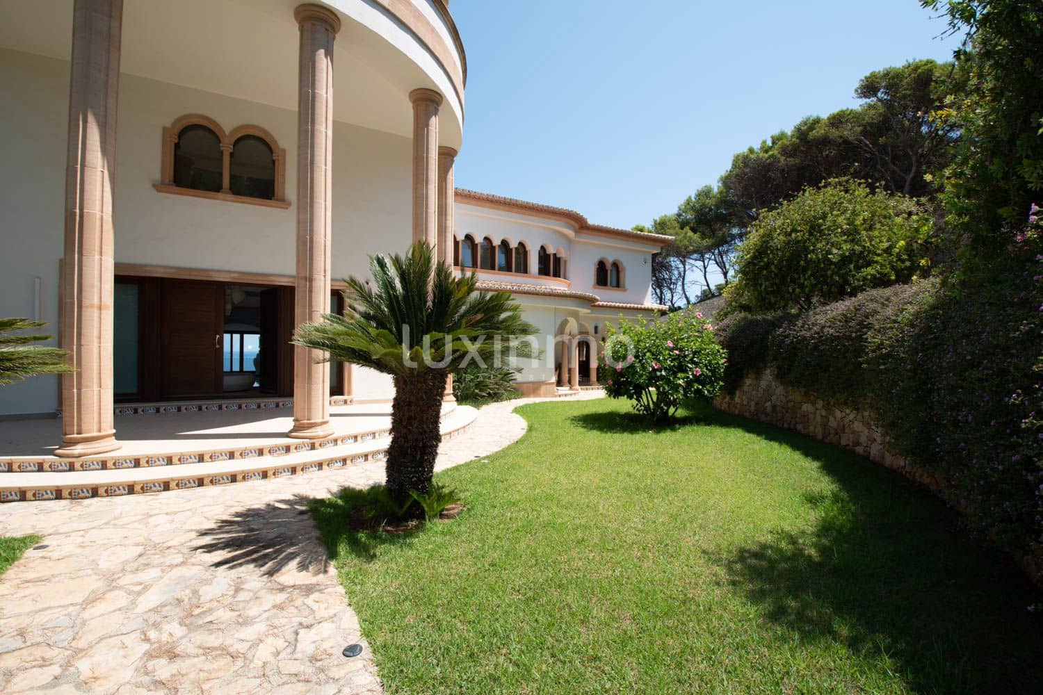 10 slaapkamer Villa te koop in Javea / Xabia met zwembad garage - € 7.850.000 (Ref: 8829147)