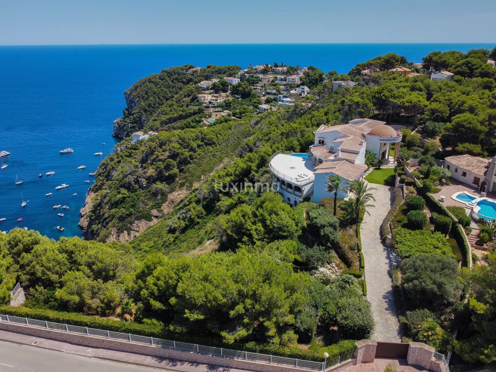 10 slaapkamer Villa te koop in Javea / Xabia met zwembad garage - € 7.850.000 (Ref: 8829147)