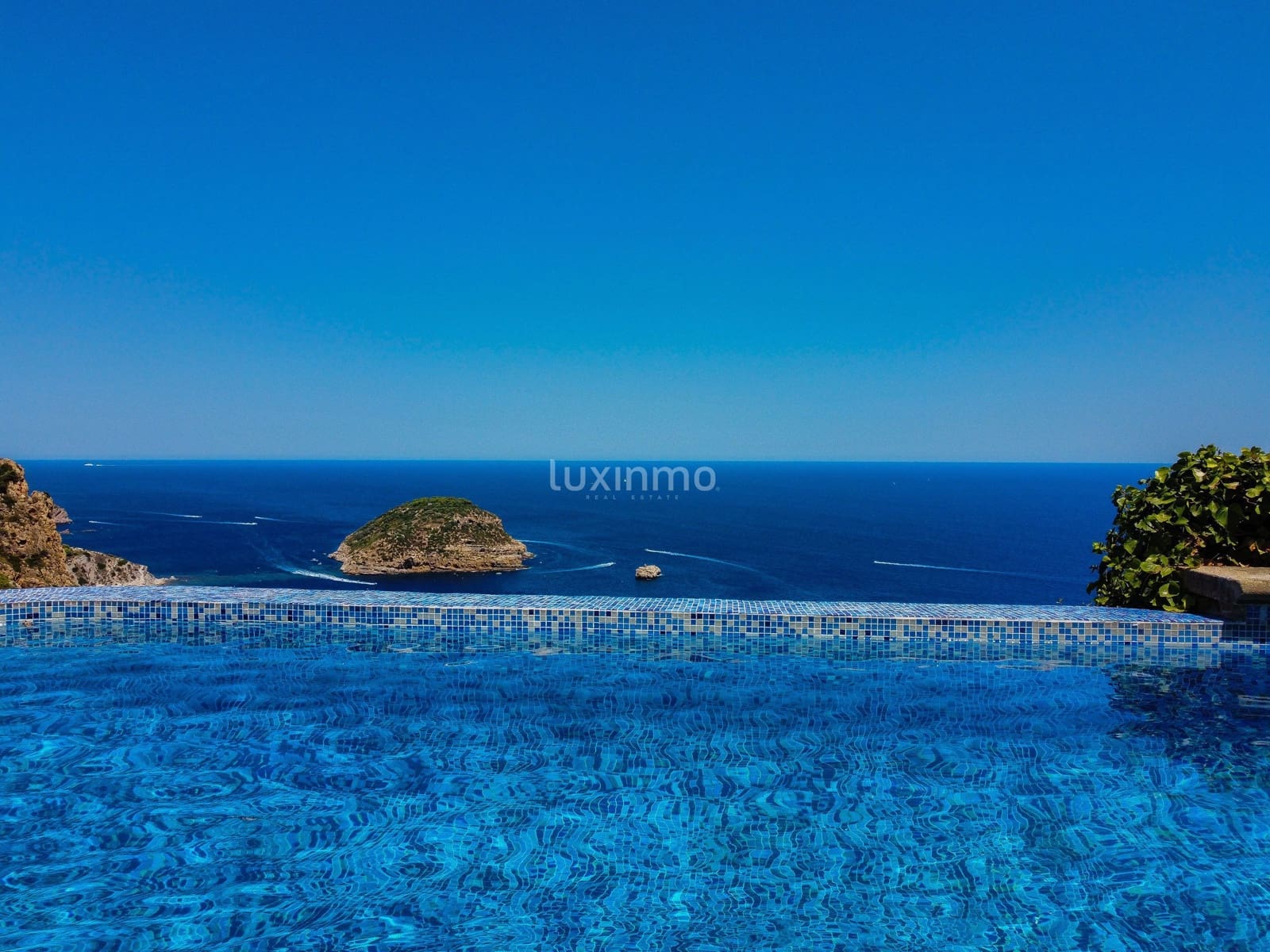 10 slaapkamer Villa te koop in Javea / Xabia met zwembad garage - € 7.850.000 (Ref: 8829147)