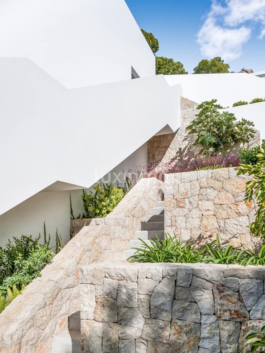 3 sypialnia Willa na sprzedaż w Altea z basenem garażem - 2 980 000 € (Ref: 8829149)