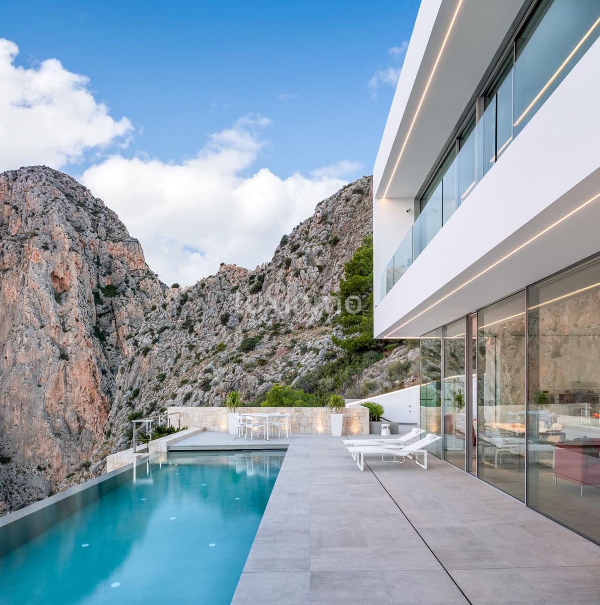 3 sypialnia Willa na sprzedaż w Altea z basenem garażem - 2 980 000 € (Ref: 8829149)