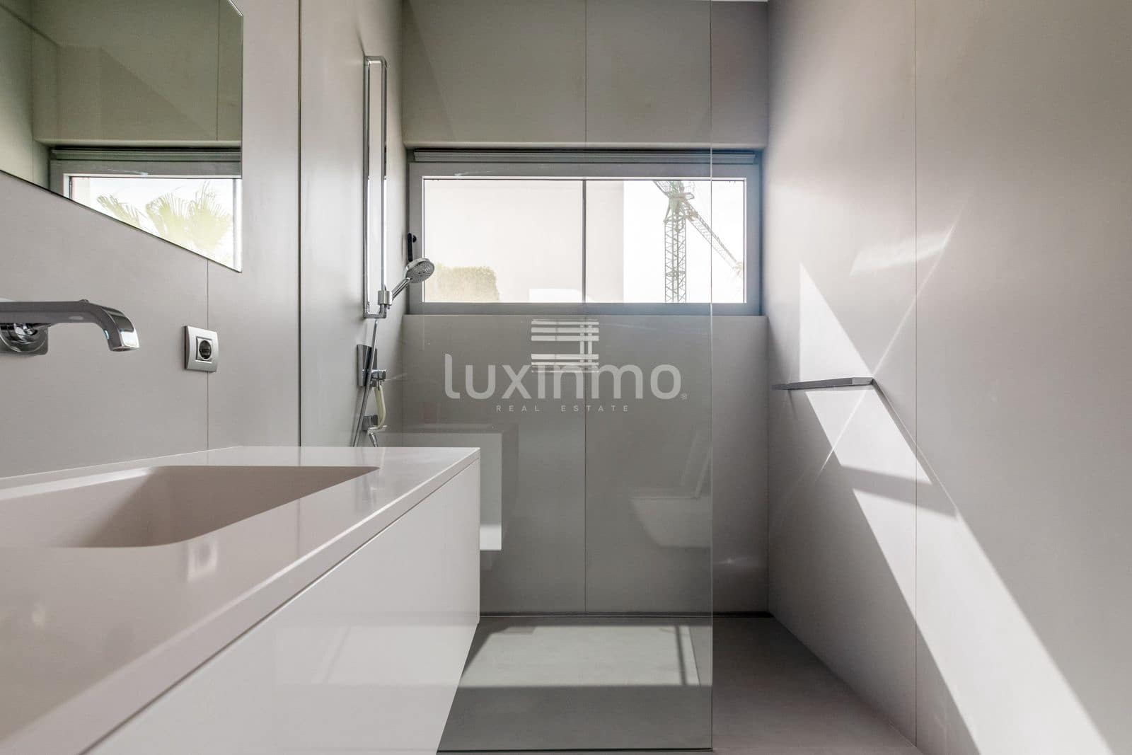 3 sypialnia Willa na sprzedaż w Altea z basenem garażem - 2 980 000 € (Ref: 8829149)