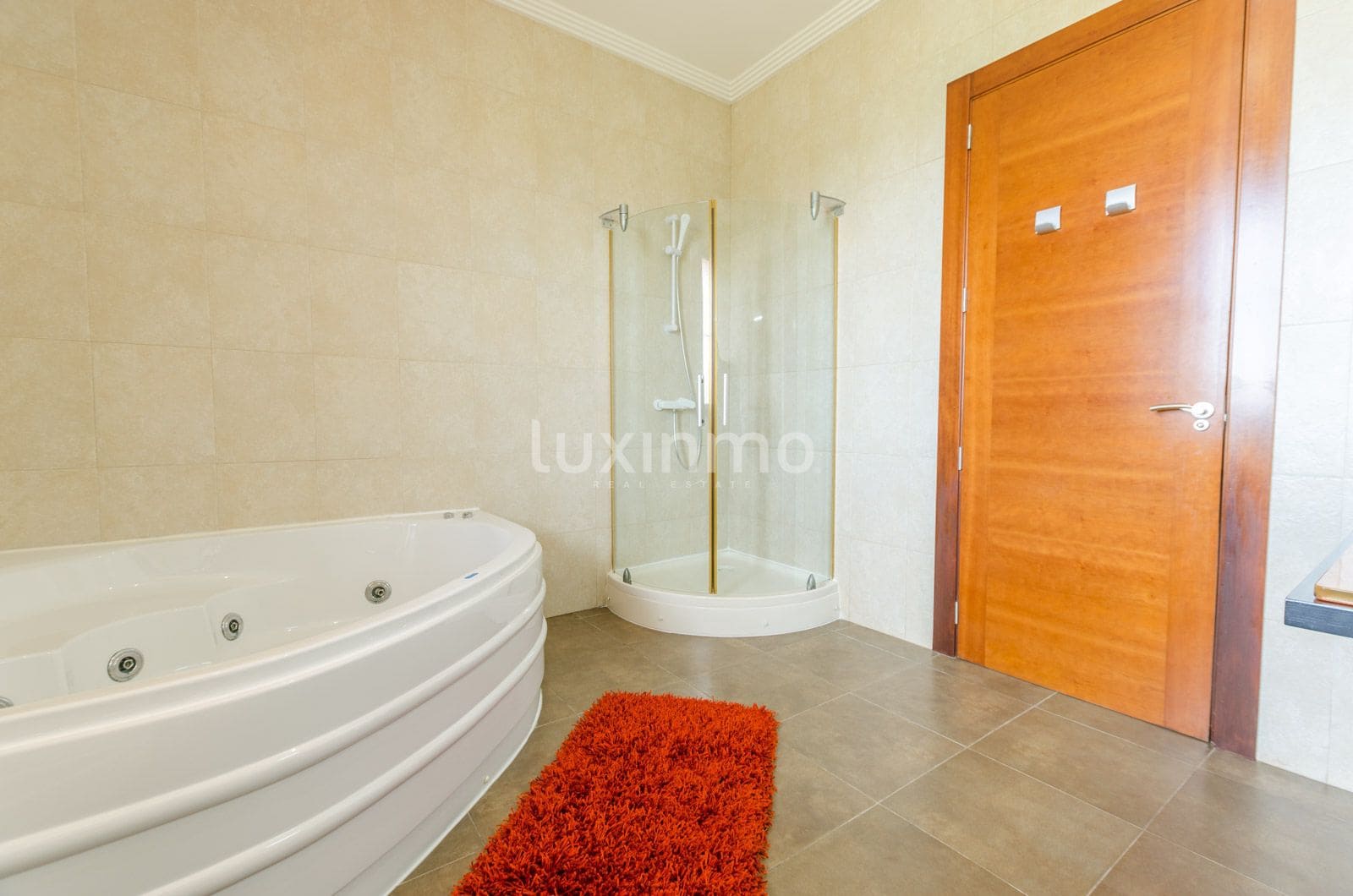 5 bedroom Villa for sale in Denia with pool garage - € 1,890,000 (Ref: 8829152)