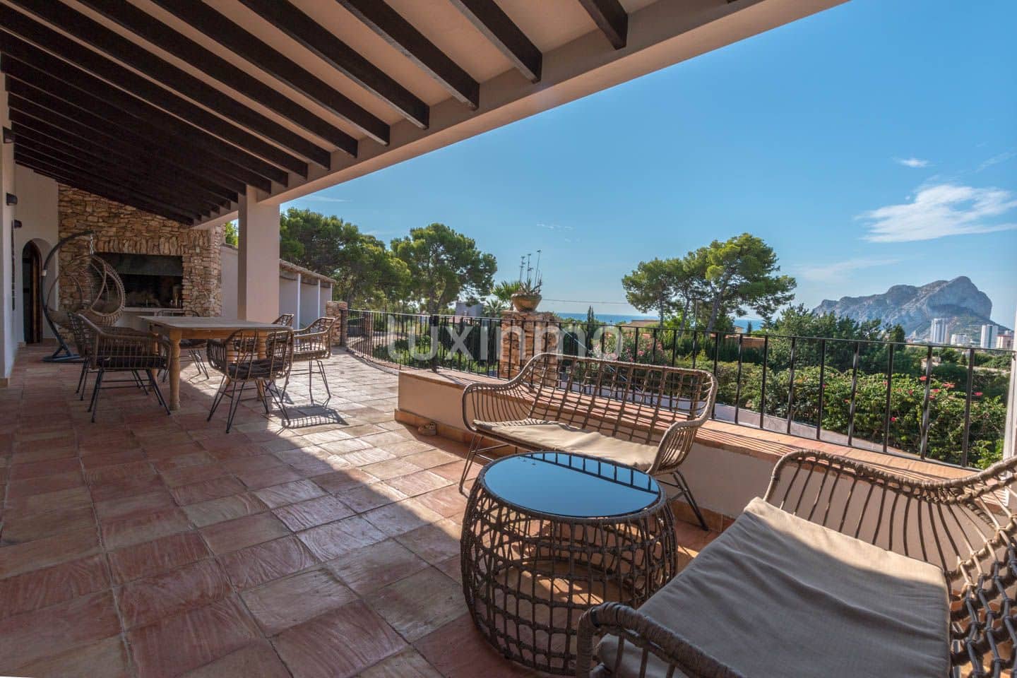 5 soverom Villa til salgs i Calpe / Calp med svømmebasseng garasje - € 1 750 000 (Ref: 8829153)