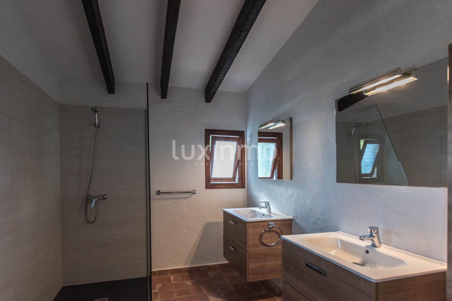 5 soverom Villa til salgs i Calpe / Calp med svømmebasseng garasje - € 1 750 000 (Ref: 8829153)