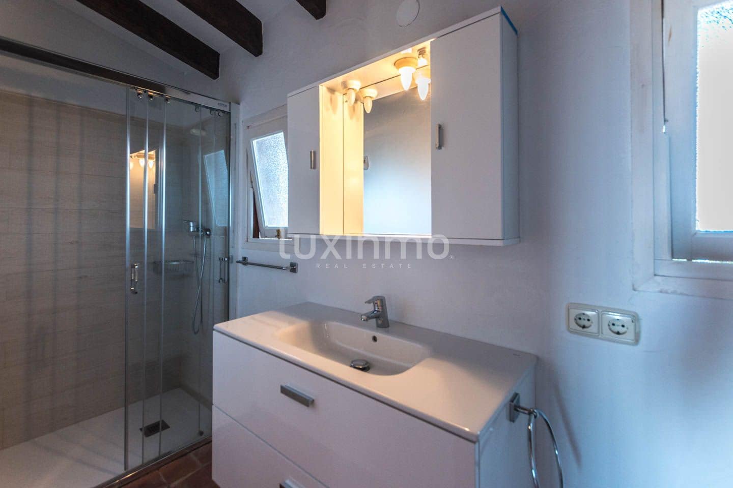 5 soverom Villa til salgs i Calpe / Calp med svømmebasseng garasje - € 1 750 000 (Ref: 8829153)