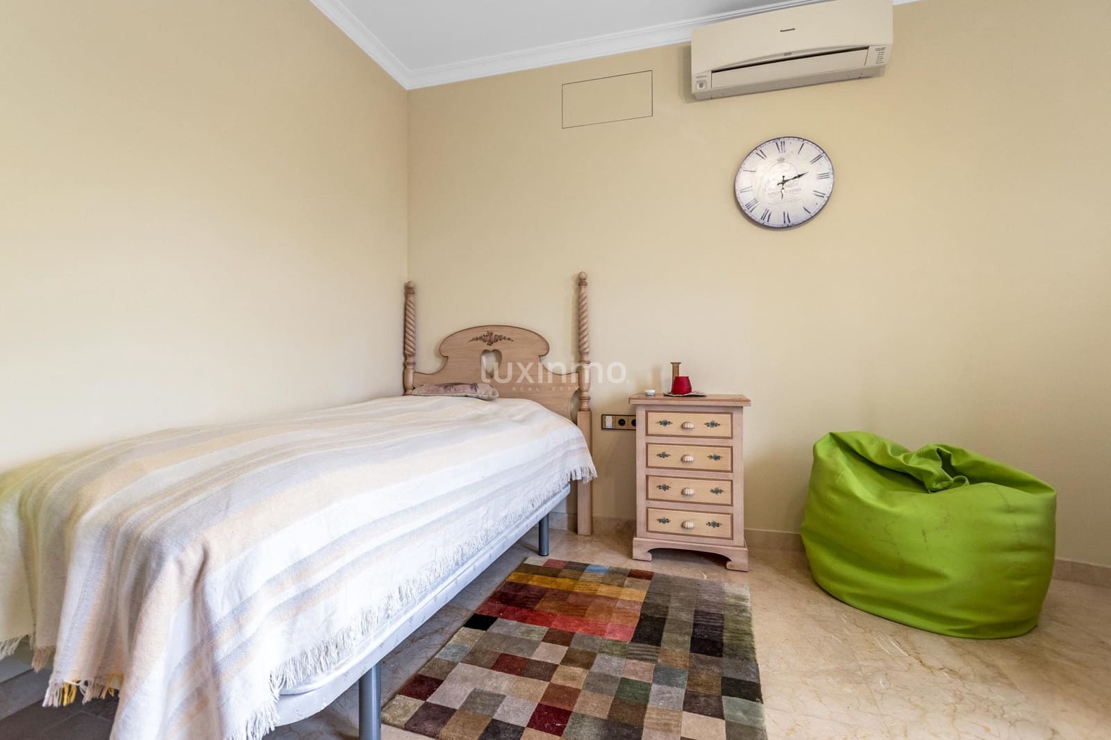 4 bedroom Villa for sale in Altea with pool garage - € 1,350,000 (Ref: 8829159)