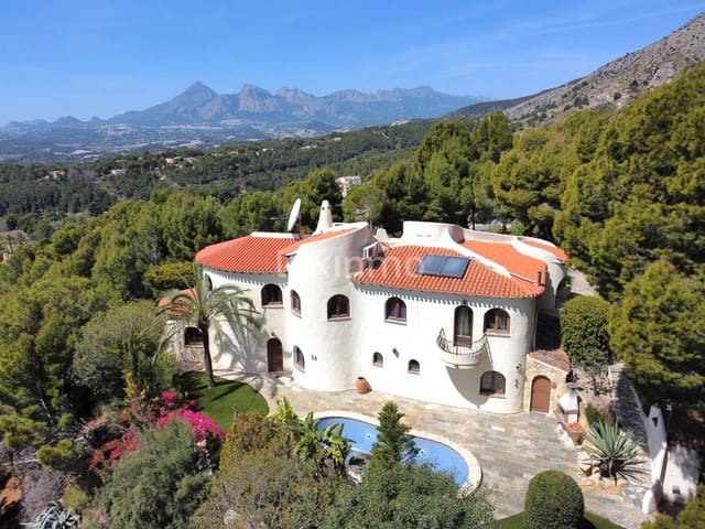 4 soverom Villa til salgs i Altea med svømmebasseng garasje - € 1 350 000 (Ref: 8829159)