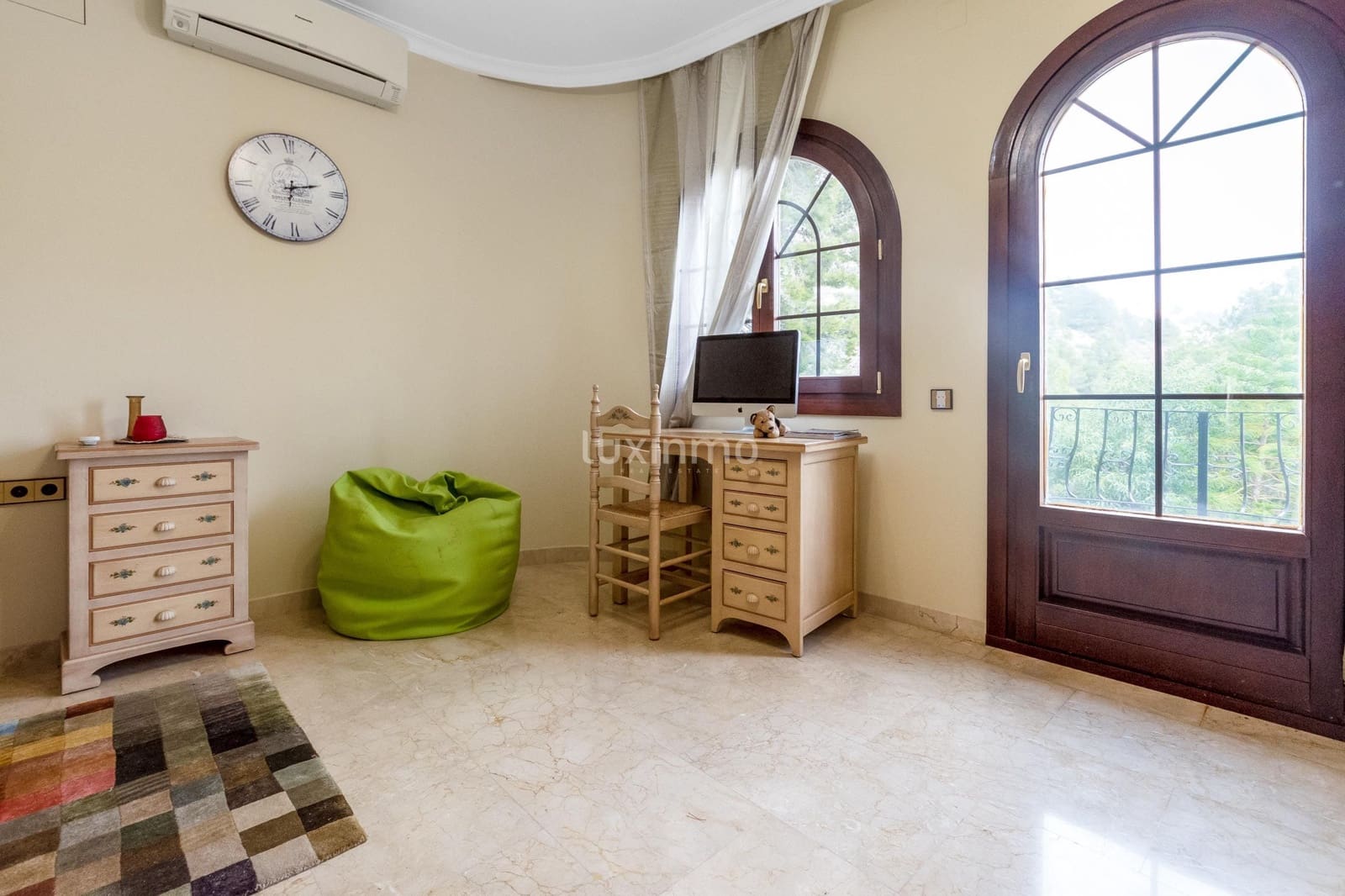 4 bedroom Villa for sale in Altea with pool garage - € 1,350,000 (Ref: 8829159)