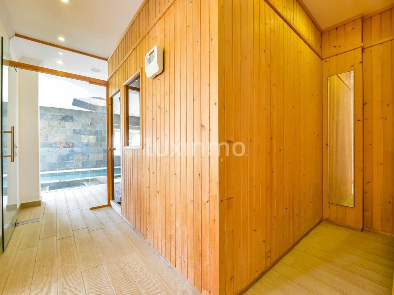 6 soverom Villa til salgs i Benissa med svømmebasseng garasje - € 1 900 000 (Ref: 8829163)