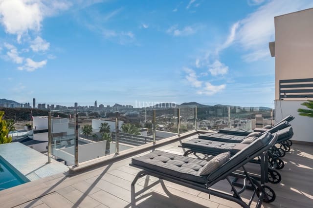 5 soverom Villa til salgs i Finestrat med svømmebasseng garasje - € 1 400 000 (Ref: 8829735)