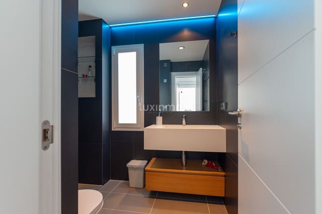 4 camera da letto Villa in vendita in Altea con piscina garage - 799.000 € (Rif: 8834007)