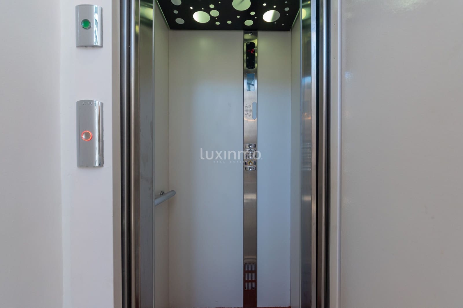 4 soverom Villa til salgs i Altea med svømmebasseng garasje - € 895 000 (Ref: 8834007)