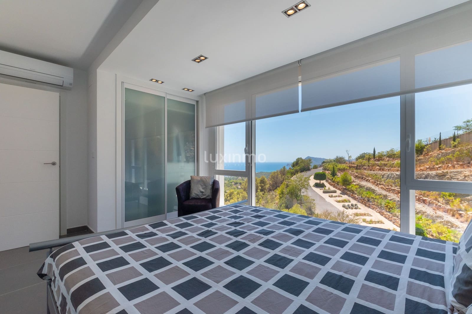 4 soverom Villa til salgs i Altea med svømmebasseng garasje - € 895 000 (Ref: 8834007)