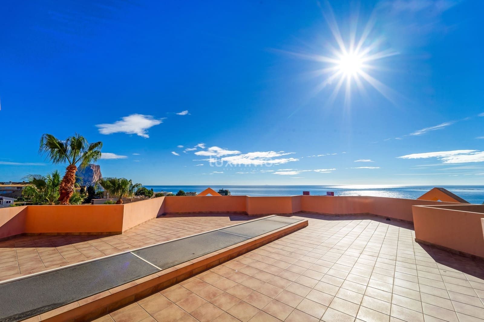 6 sovrum Villa till salu i Calpe / Calp med pool garage - 1 475 000 € (Ref: 8834015)