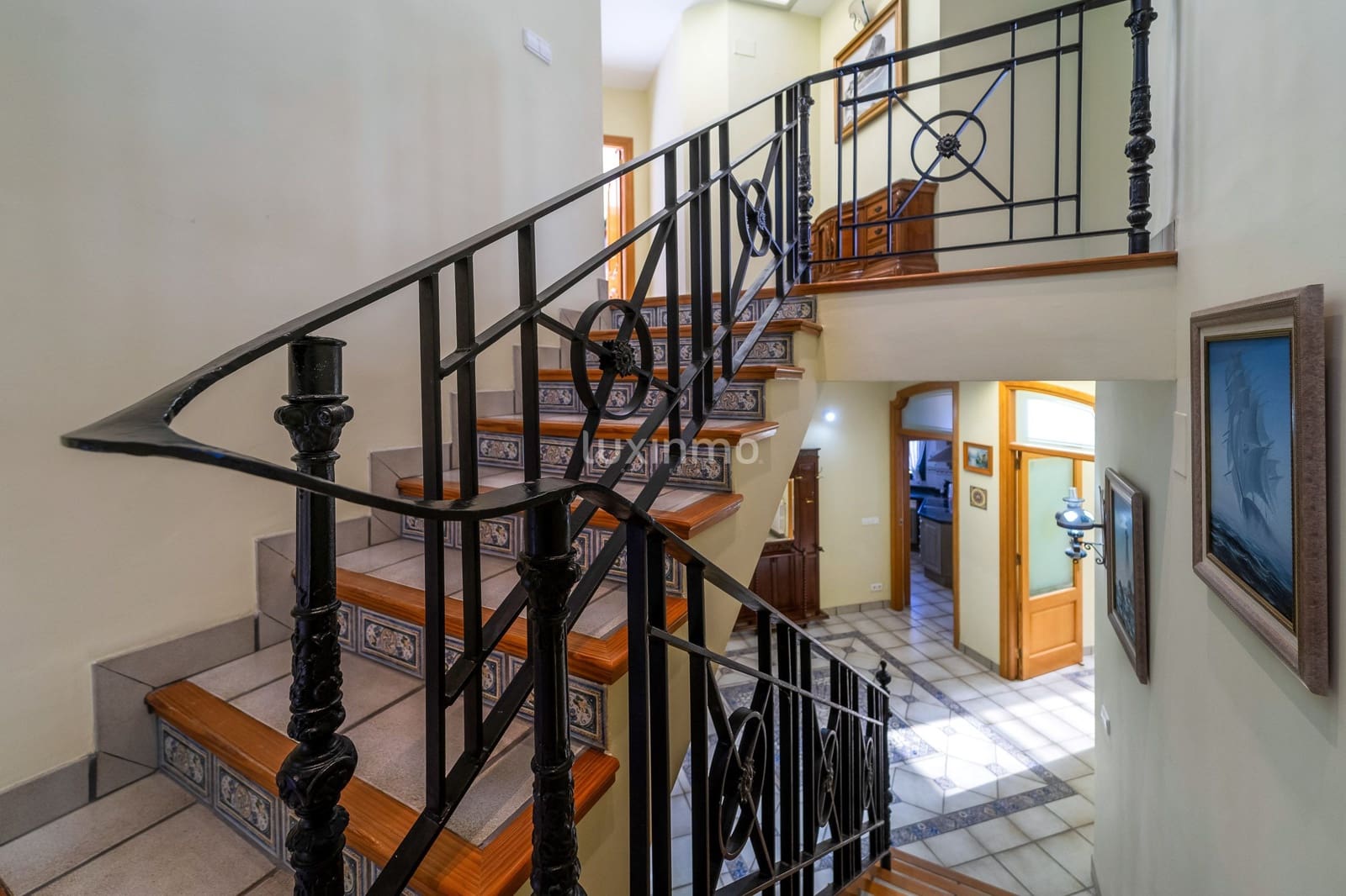 6 sovrum Villa till salu i Calpe / Calp med pool garage - 1 475 000 € (Ref: 8834015)