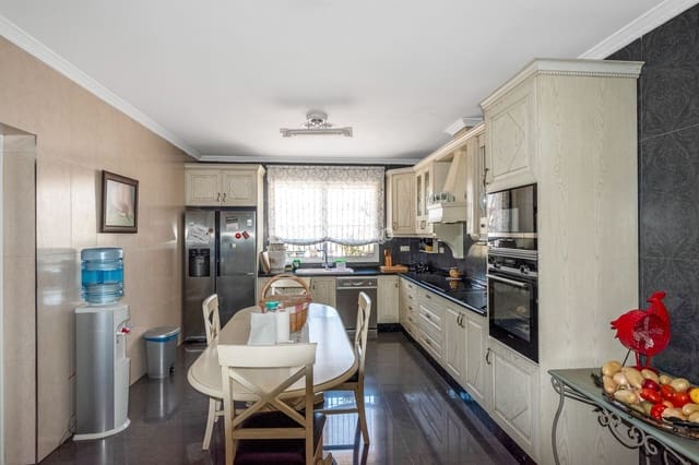 8 chambre Villa/Maison à vendre à San Vicente / Sant Vicent del Raspeig avec piscine - 1 400 000 € (Ref: 8834027)