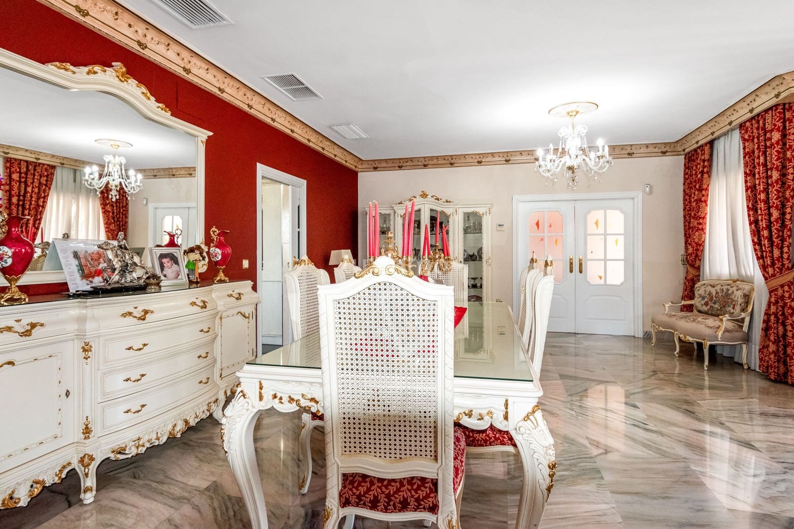 8 soveværelse Villa til salg i San Vicente / Sant Vicent del Raspeig med swimmingpool - € 1.400.000 (Ref: 8834027)