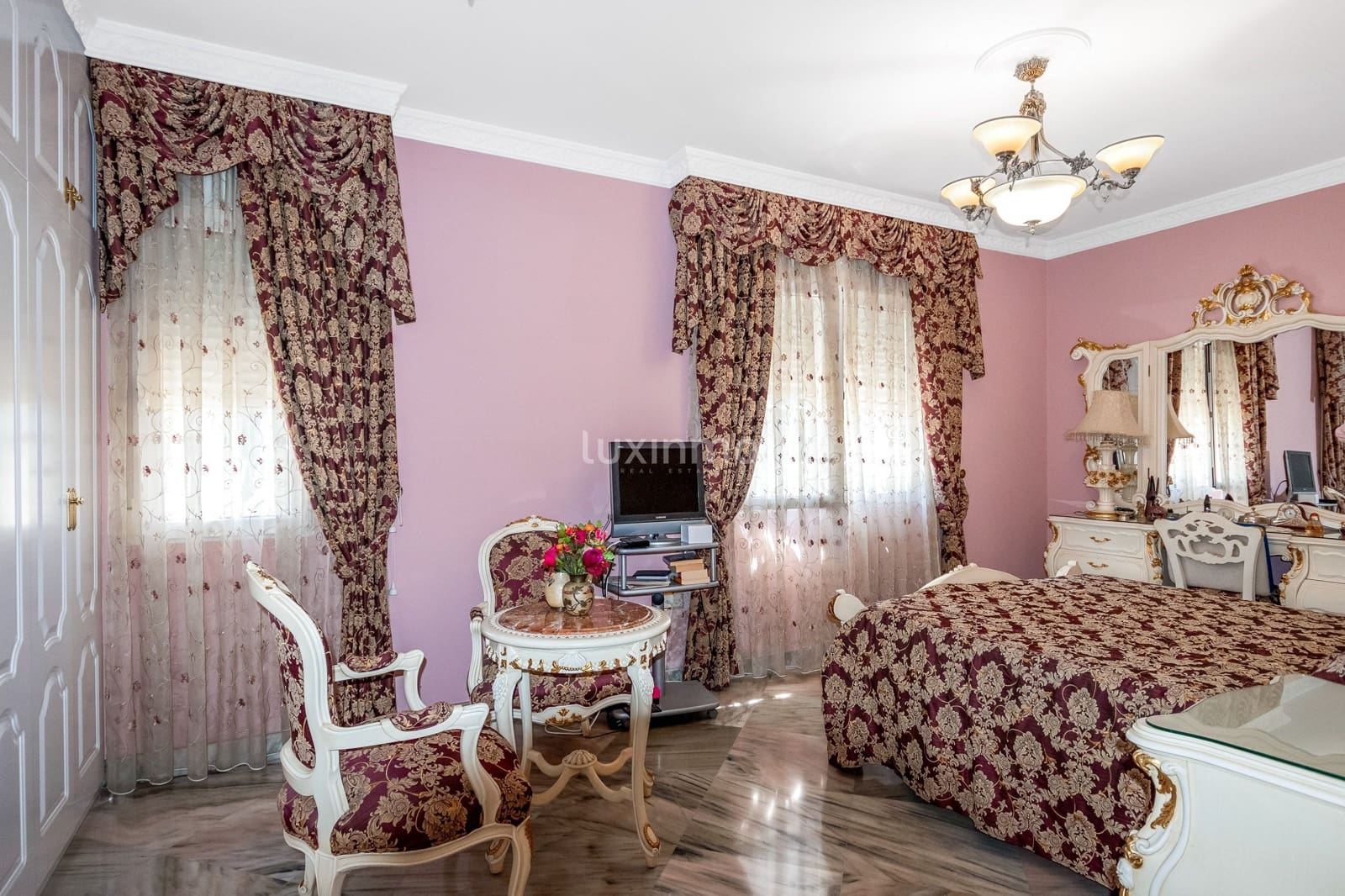 8 soveværelse Villa til salg i San Vicente / Sant Vicent del Raspeig med swimmingpool - € 1.400.000 (Ref: 8834027)