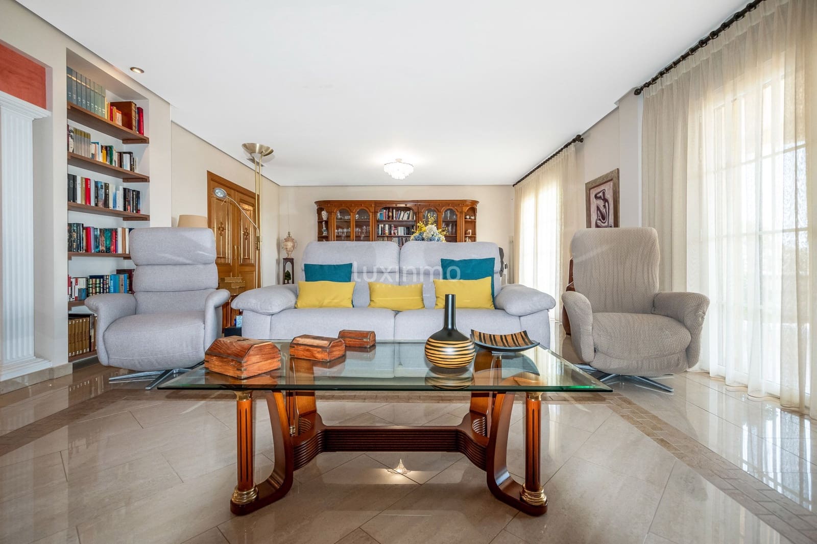 4 slaapkamer Villa te koop in Callosa d'En Sarria met zwembad garage - € 2.200.000 (Ref: 8834032)