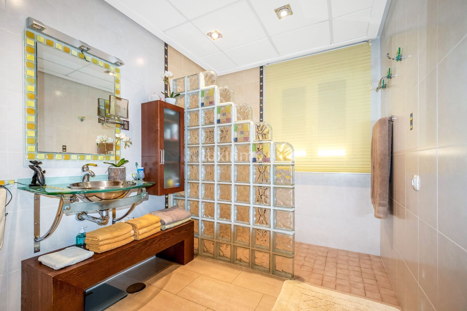 4 slaapkamer Villa te koop in Callosa d'En Sarria met zwembad garage - € 2.200.000 (Ref: 8834032)