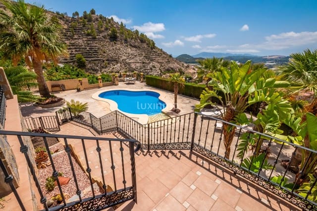 4 slaapkamer Villa te koop in Callosa d'En Sarrià met zwembad garage - € 2.200.000 (Ref: 8834032)